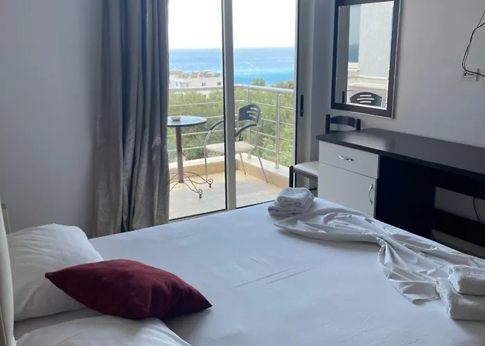 Drymades Mare Blue Hotel